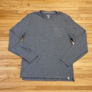 American Eagle Long Sleeve